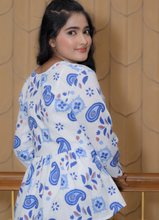 Load image into Gallery viewer, Blue &amp; White Floral Printed Cotton Top with Flared Hem