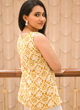 Load image into Gallery viewer, Sunlit Charm Sleeveless Printed Cotton Top