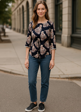 Load image into Gallery viewer, Black Paisley Print Top