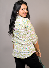 Load image into Gallery viewer, Green &amp; Pink Ikat Print Cotton Top