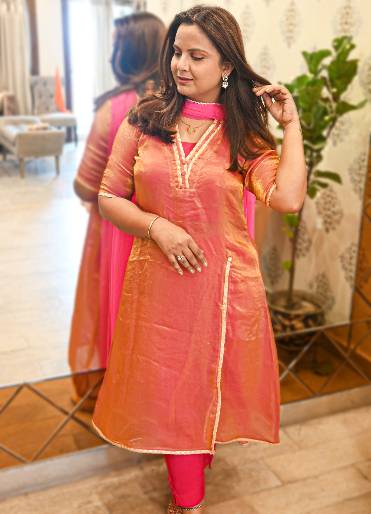 Shiny Pink Fendy Kurta Set with Chiffon Dupatta