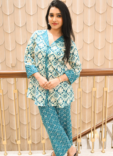 Blue Floral Printed Pure Cotton Co-ord Set (2-Piece)